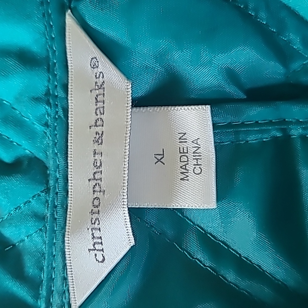 Vest - Picture 2 of 4